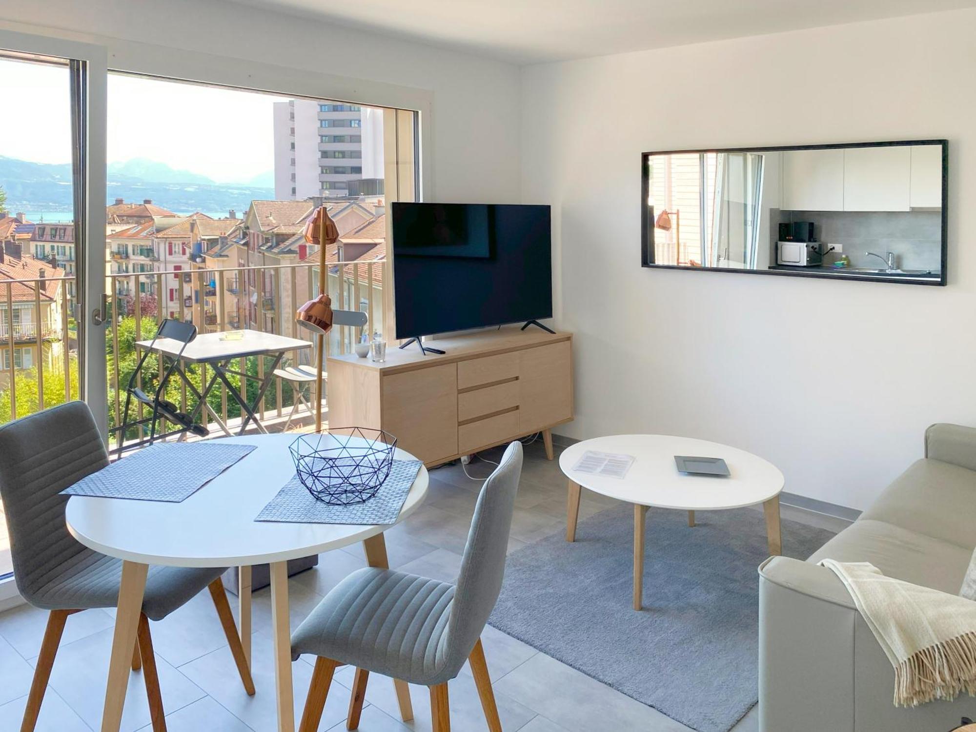 Modern Apartments In The Heart Of Lausanne Exterior photo